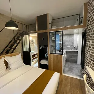 Appartement Cinq Diamants, Neuf équipé, Paris