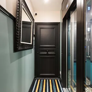 Du Louvre Apartamento