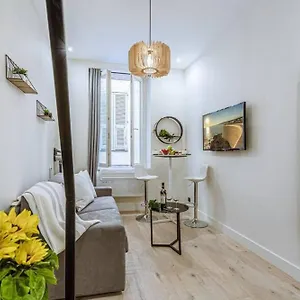 Apartment Bunico 1 - Old Town Renovated
