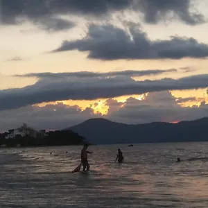 https://condominio-sol-de-verao.santa-catarina-brasil.com