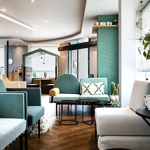 Hotel Eiffel Saint Charles, Parijs