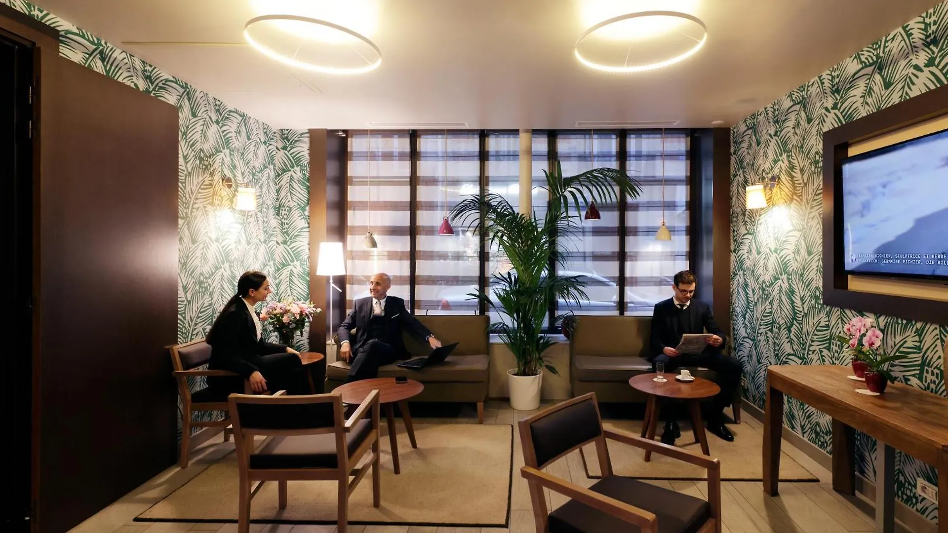 פריז Hotel Eden